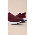 B.ON UNISEX LIGHTWEIGHT AURA TENNIS SHOES - BURGUNDY